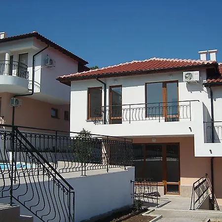 Primorsko Villa 05 * Primorsko
