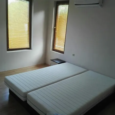 Primorsko Villa 05 Holiday home *